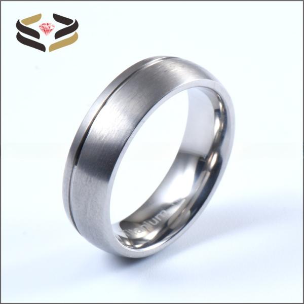 Anillo de compromiso de titanio, anillo offset, ranura mate, cepillado, 6 mm, 8 mm para hombres, mujeres.