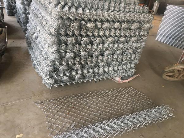 chain link temporary construction fence panels 6FT X 10F Mesh 2 3/8  x 2 3/8 ( 60mm x 60mm ) x 12 gauge wire
