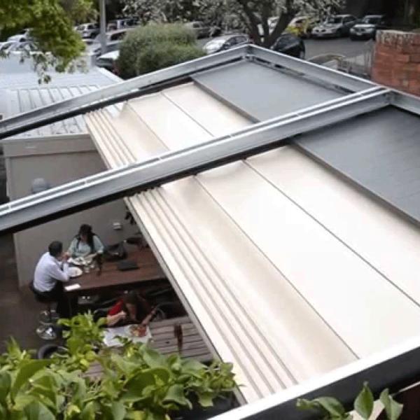 На открытом воздухе Retractable Pvc перголы металла ткани Pvc тента крыши покрыл отделку ветрила