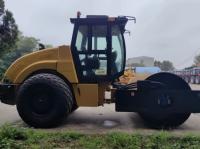 14T LT214B Cummins 97kw 6BT5.9 rouleau routier Vendre bien près de l'Angola