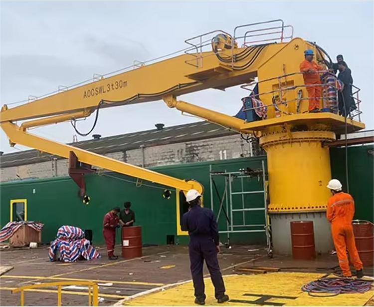 When Selecting a Marine Knuckle Boom Crane, Operational Efficiency, Safety Marine Knuckle Boom Crane