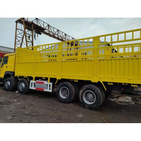 Подержанный Sinotruk HOWO 8*4 Грузовой грузовик 12 колес Вейчай двигатель 351-450 л.с. 6-8 л. емкость