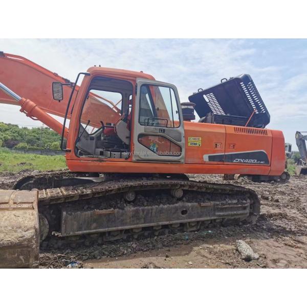Дусан Dx420LC-9 Экскаватор в хорошем состоянии и масса машины 42000 кг