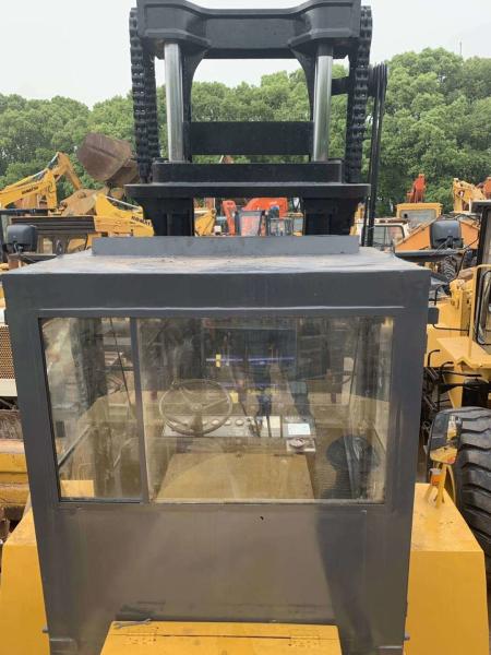                  Used 20 Ton Komatsu Forklift Fd200 Japan Made Used Komatsu 3t 5t 6t 10t 20t Diesel Forklift Truck Hot Sale             