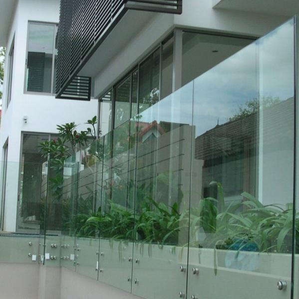 Standoff Glass Building Deck Railing , Stainless Steel Guardrail Systems 900-1200mm Height
