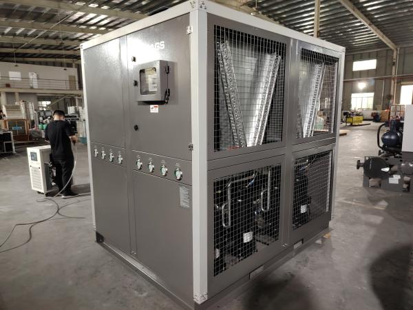 Chiller industrial de água refrigerada a ar de alta eficiência de 120 kW para moldagem por injecção e processamento de mofo