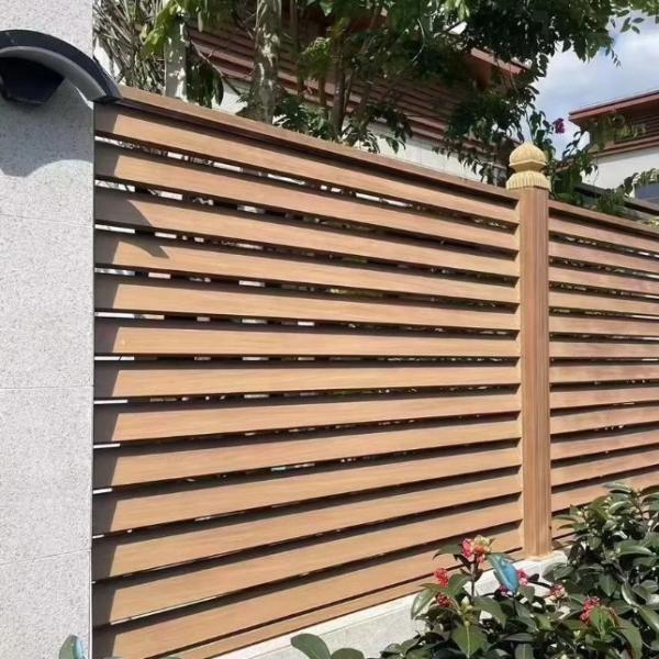 4 feet 6 feet Vertical Aluminium Slat Fencing  / Black Aluminum Fence White Gray Or Wood Grain