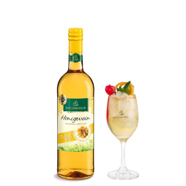 ISO9001 Recycled Personalised Wine Bottle Sticker Gold Silver Gloss Lamination