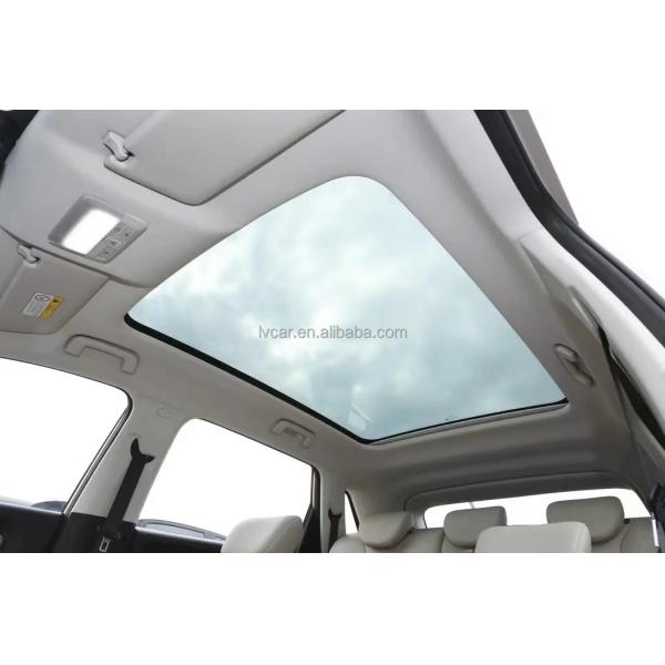 Left-Hand Steering Wuling Baojun Popular and Affordable Five Door Five Seat Hatchback