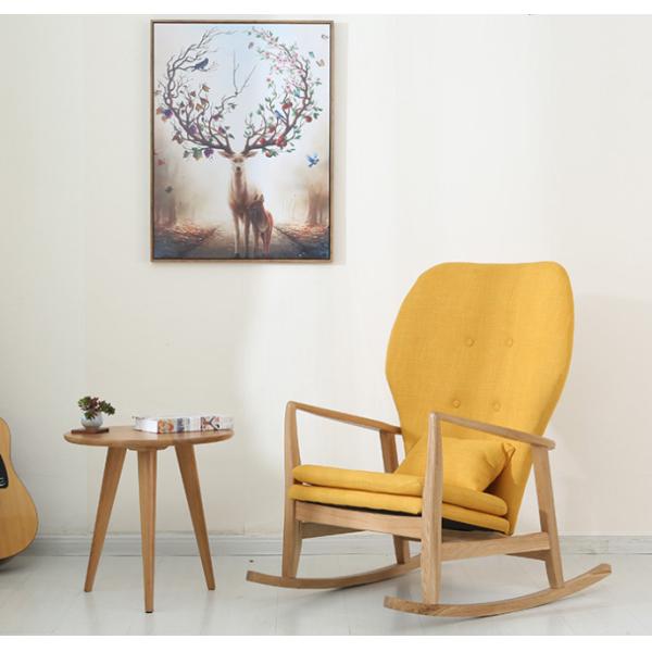 Нордическая кресло-качалка твердой древесины отдыха стиля крытая с здоровыми не токсическими материалами