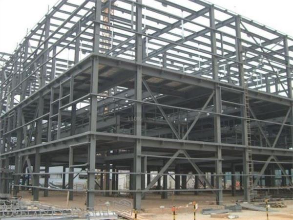 Bâtiment multi de structure métallique d'étage