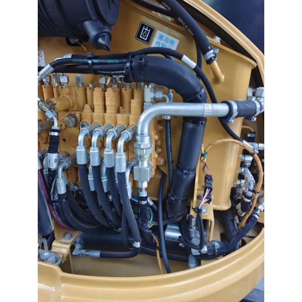 Совершенный малый экскаватор Использованный Cat303E Малый гусеничный экскаватор