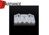 1318747-1 TE Connectivité AMP 2,2 mm 32 broches prise de connecteur en plastique féminin