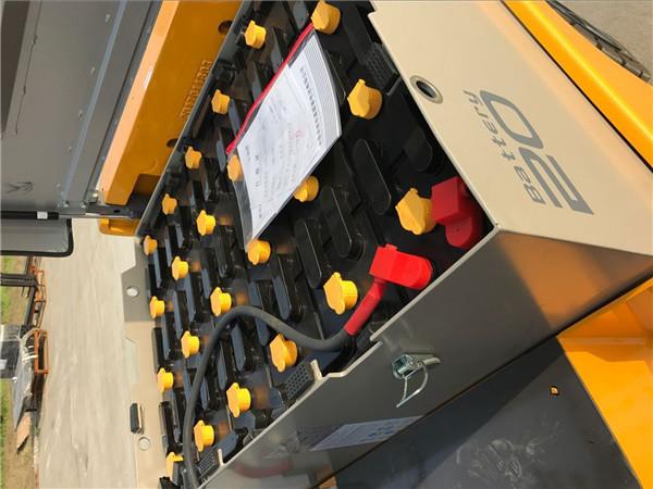 Capacidade de carga 1T 5T FB20 2 toneladas em empilhadeira totalmente elétrica com motor AC