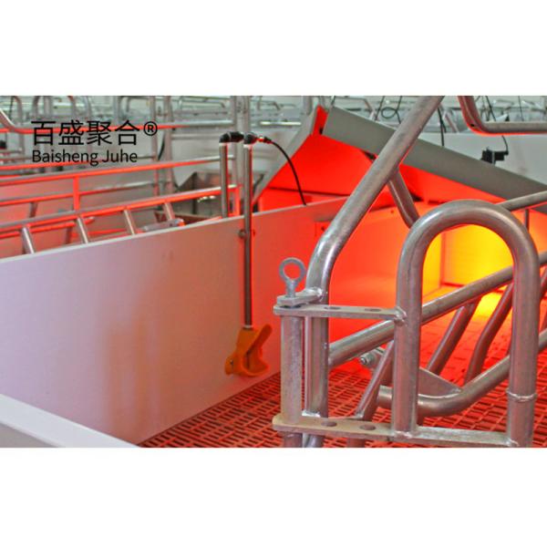 Prefabricado Construção de Ferro Metal Ferro Porquinho Shed equipado com porta deslizante porta de rolos