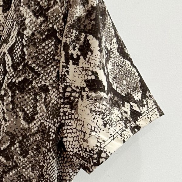 Women's Snake Print Open-Back Short Sleeve Top