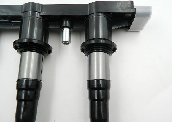 Rubber And Plastic Car Ignition Coil For Buick Hideo , Chevrolet Ignition Coil 55584745