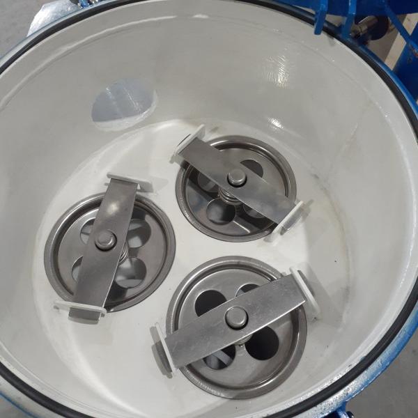 Carbon Steel 6 Bag Multi-Filter Housing 6 Inch Flange In/Out-100 psi Weight KG 62 for Hotels