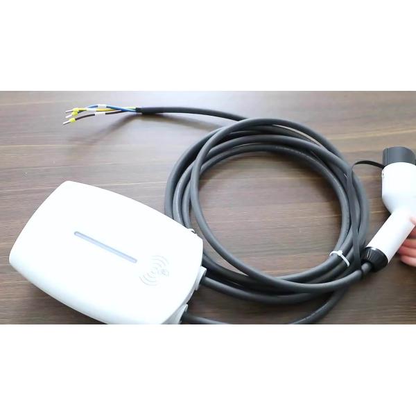 Wall Box Ev Charger Type1 IEC Fast Charging Station 7.2kw For Home Electric Vehicle