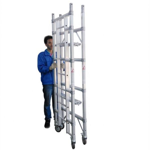 Tour d'échafaudage en aluminium argenté personnalisée Tour d'échafaudage mobile pliable