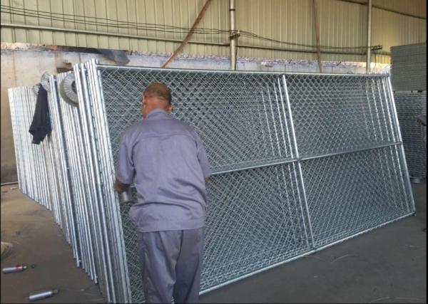 8'x10' constuction chain link mesh 2¼x2¼(57mmx57mm) diameter 11.5ga/2.75mm cross brace HDG 275 gram tubing 1¼32mm