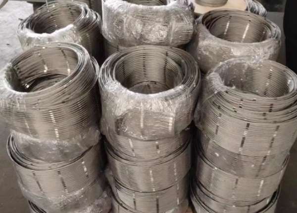 2mm stainless steel cable mesh with 40mm mesh size made from aisi304 or 316 for safety fences