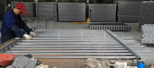 Security Hercules Iron Fence 1800mm x 2400mm ,19 RAILS ,40mm x 40mm pipes and 65mm x 65mm 3000mm length