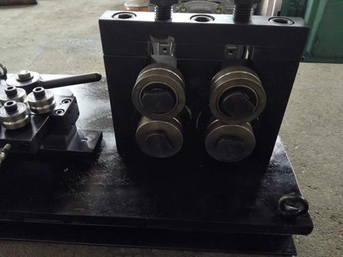 50 Mm 26 Roller Copper Tube Straightening Machine 380V 50HZ 10-13mm​  Solid Line