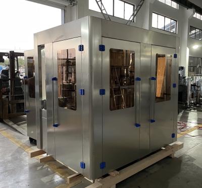 3 em 1 máquina tampando de enchimento líquida automática da lavagem de garrafa da água potável 600ml da pequena escala