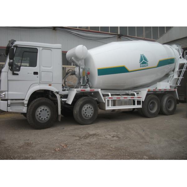 SINOTRUK HOWO Concrete Mixer Truck 14CBM 371HP 8X4 LHD ZZ5317GJBN3261W