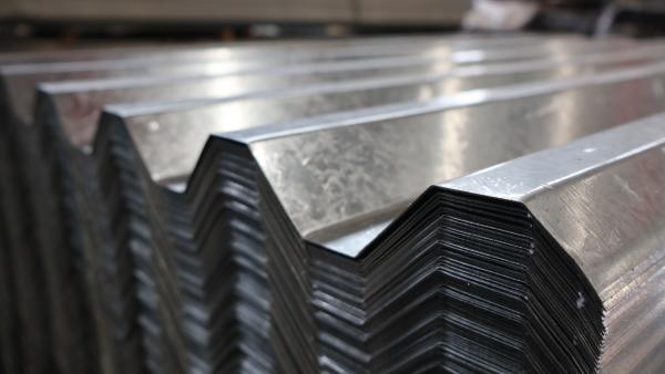 Aluminum Roofing Sheet in 1000 Series RAL Custom Color Various Surface Finishes - 35-190-950 Grade