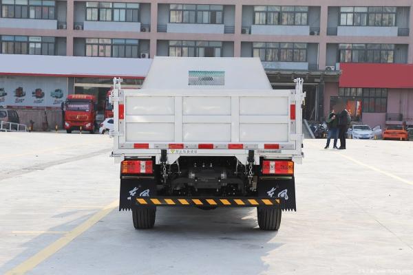 Caminhão 6 da caixa das camionetes da carga do dever da luz do Euro V - 5.2m de 8 toneladas 6 rodas