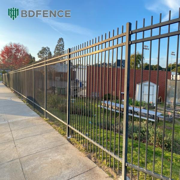Modern Farm Tubular Steel Fence Animal Containment