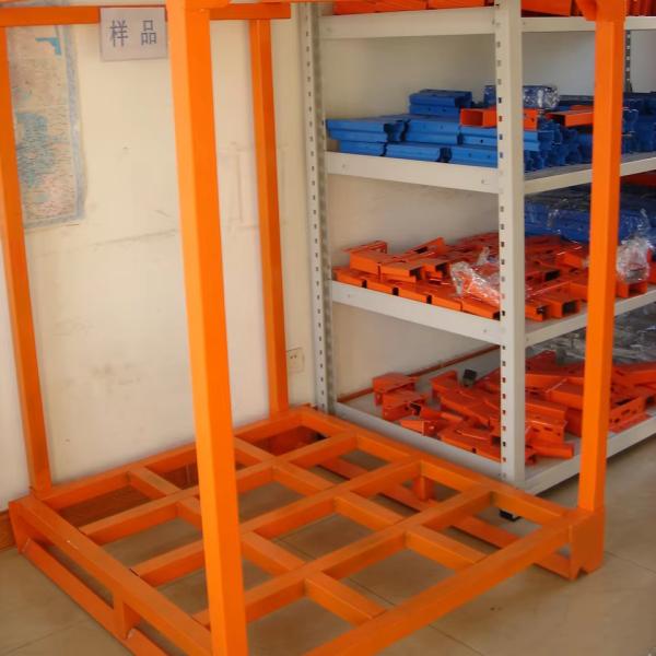 Heavy Duty Stackable Pallet Racks Customized Warehouse Stackable Steel Storage Racks