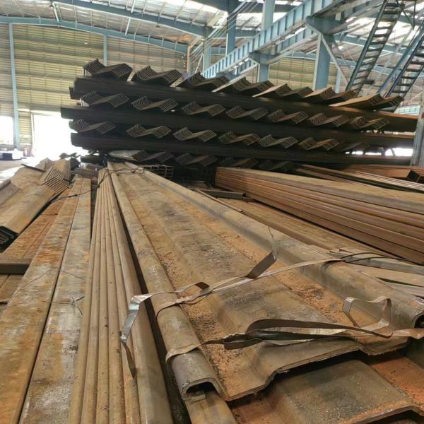 Tipo grado laminado en caliente Q355B Q235B de Z del grueso 6.0m m 8.0m m 10.0m m de la pila de hoja de acero