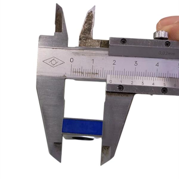 Carbon Steel Roland Gripper Blue Rubber Printing Press Spare Parts