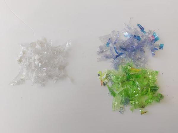 カスタマイズされた包装の引き出し E-ウォレット リバース自動販売機 リサイクル PET および LDPE (クラッシャー付き)