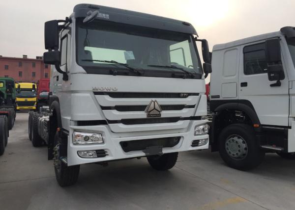SINOTRUK HOWO Cargo Truck Euro 2 LHD 6X4 336HP HW76 Cabin For Transport