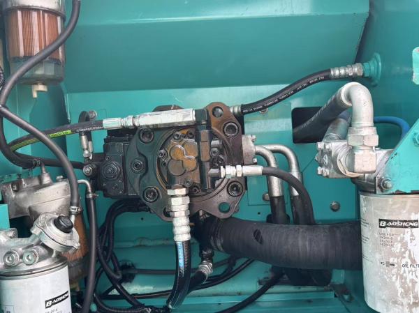 Used Kobelco SK200 Excavator 20.7T with 118kW Engine
