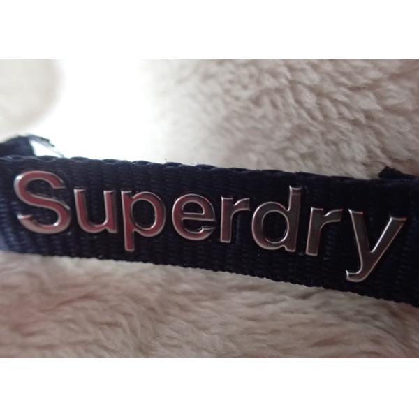 Etiqueta de plata de alta frecuencia del cuello de la ropa del logotipo de Superdry 3D para las chaquetas