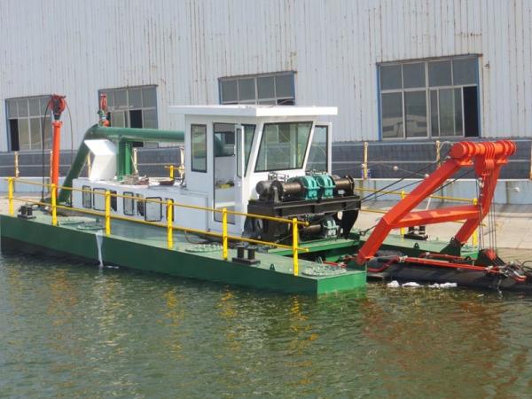 200mm 800 M3/H Cutter Suction Dredging Ship With Cummins Marine Engine