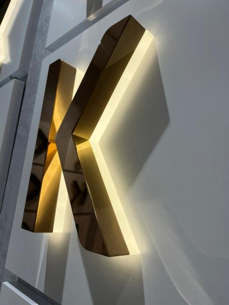 Sinalização exterior de tamanho personalizado Signos luminosos metálicos com letra de canal 3D