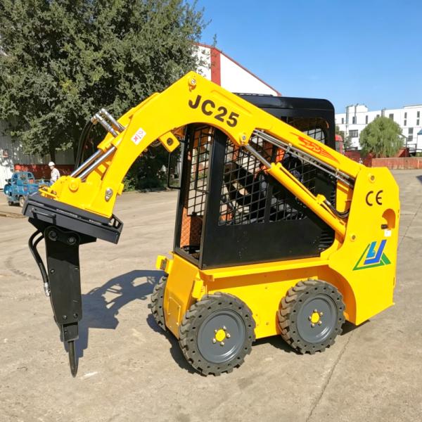 Narrow Space Versatile Skid-Steer Loader Jc25 with 360° Rotating Body Mini best Loader