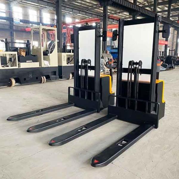 Warehouse Battery Powered Pallet Stacker 1T Electric Walkie Stacker