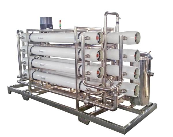 1250 kg Stainless Steel 304 Large Scale 5000L/H Skid Mounted RO Water Treatment System