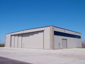 Construção de aço pré-fabricada do hangar dos hangares dos aviões para a manuten
