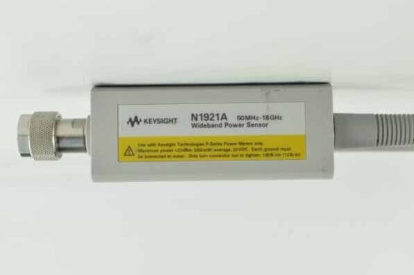 Used Agilent N1921A P-Series Wideband Power Sensor 50 MHz to 18 GHz with -35 dBm to +20 dBm Range and Plug-In Form Factor