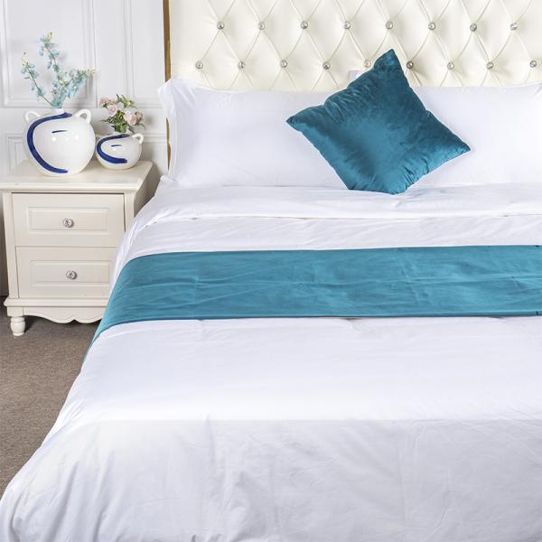 2.8m Hotel Queen Size Bed Runner Satin Quilted Bedspread