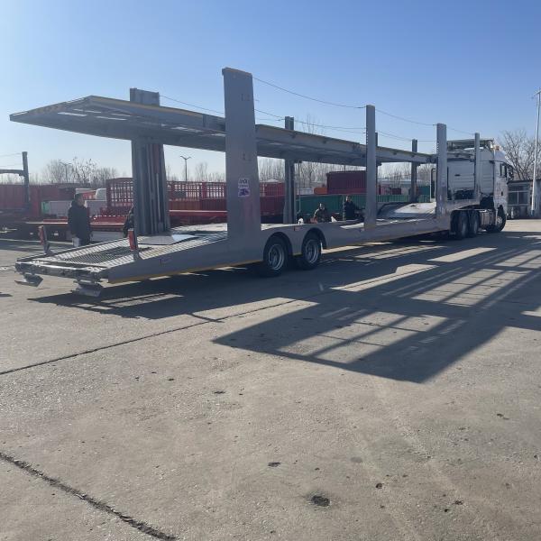 17300mm*2550mm*3800mm Truck Trailer for Car Transportation Construction Machinery