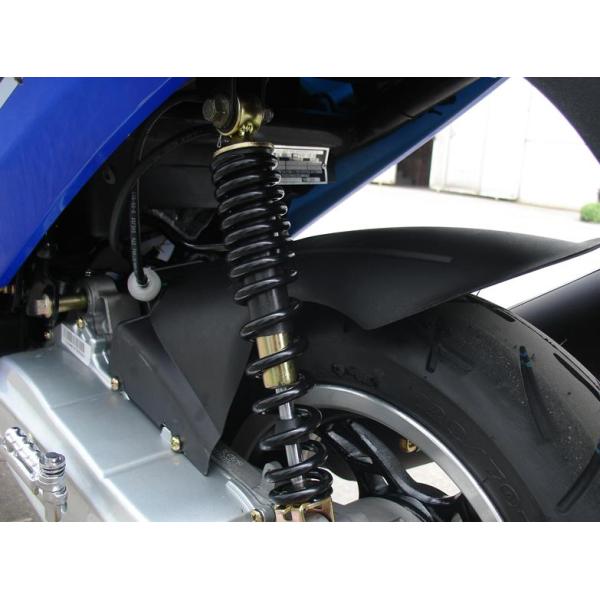 Vespa de motor adulta azul del cilindro de 2 movimientos 1 150 kilogramos de carga máxima de la capacidad 2,0 de consumo de petróleo